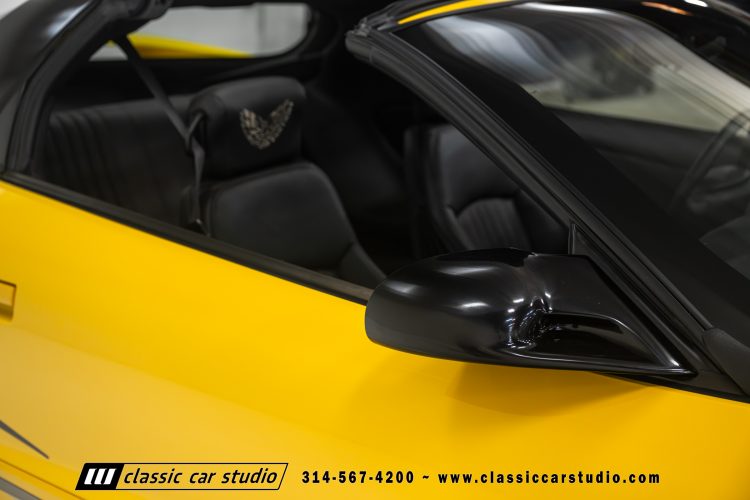 2002_Pontiac_Trans_Am_WS6_2266-83