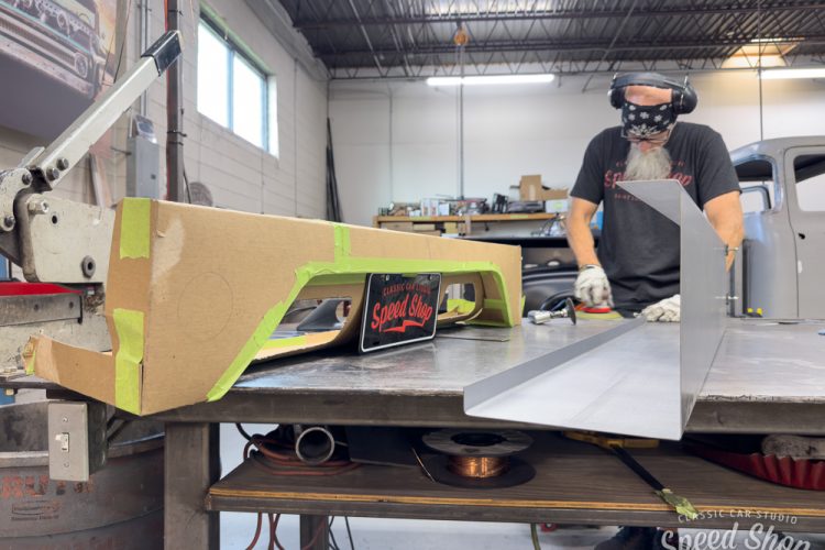 56 Ford F100 Effy • Build Photos • Classic Car Studio-103