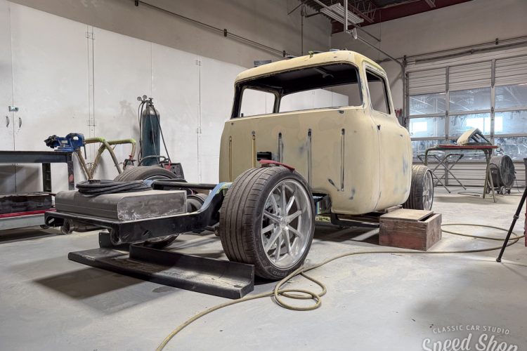 56 Ford F100 Effy • Build Photos • Classic Car Studio-323
