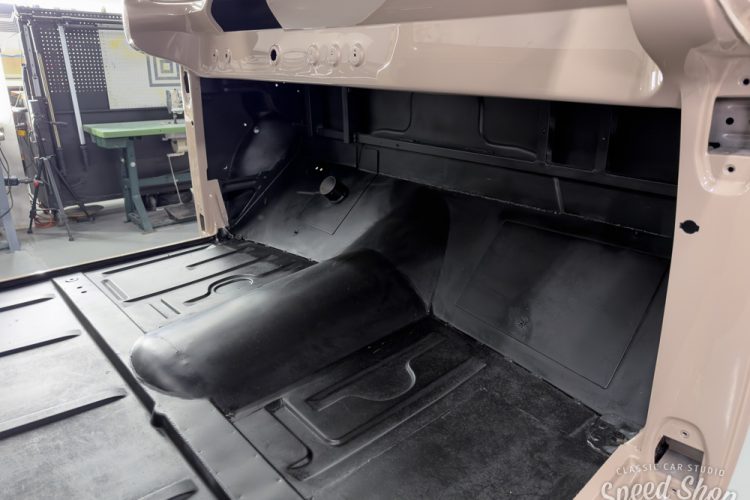 56 Ford F100 Effy • Build Photos • Classic Car Studio-435