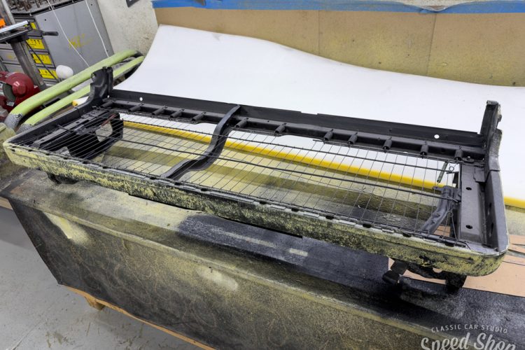 56 Ford F100 Effy • Build Photos • Classic Car Studio-463