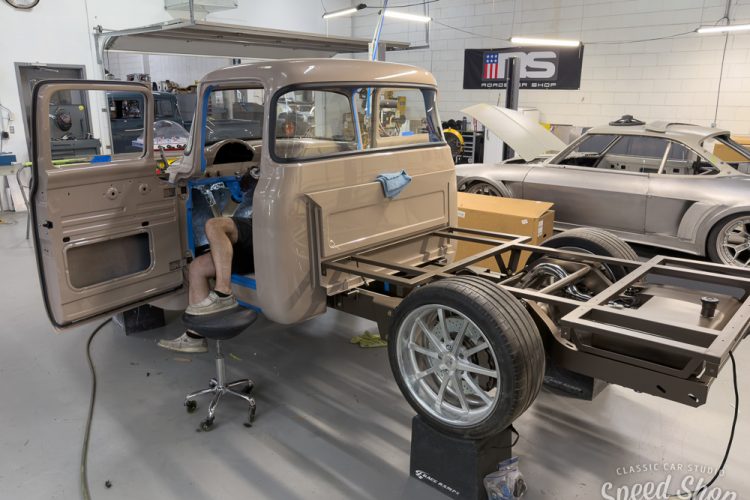 56 Ford F100 Effy • Build Photos • Classic Car Studio-489