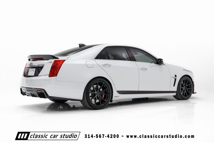 17_CTS-V-RS-18