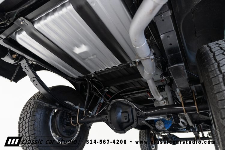 78_F250_#1970_Undercarriage-10