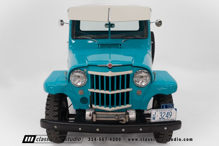 60_Willys_Jeep_Pickup_2100-10