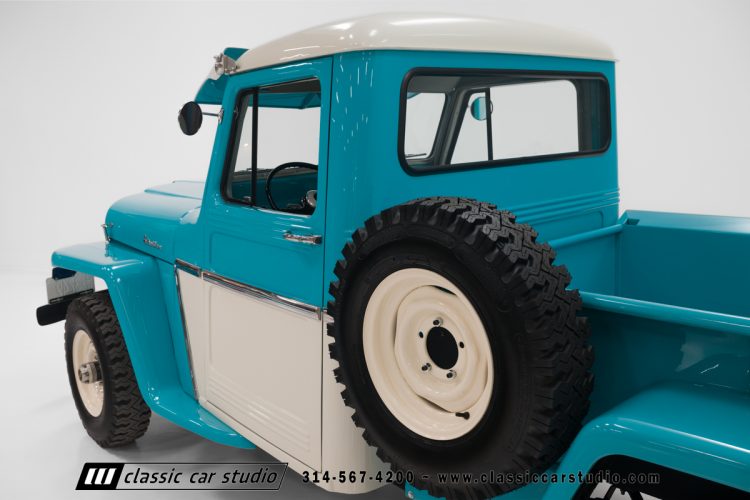 60_Willys_Jeep_Pickup_2100-25
