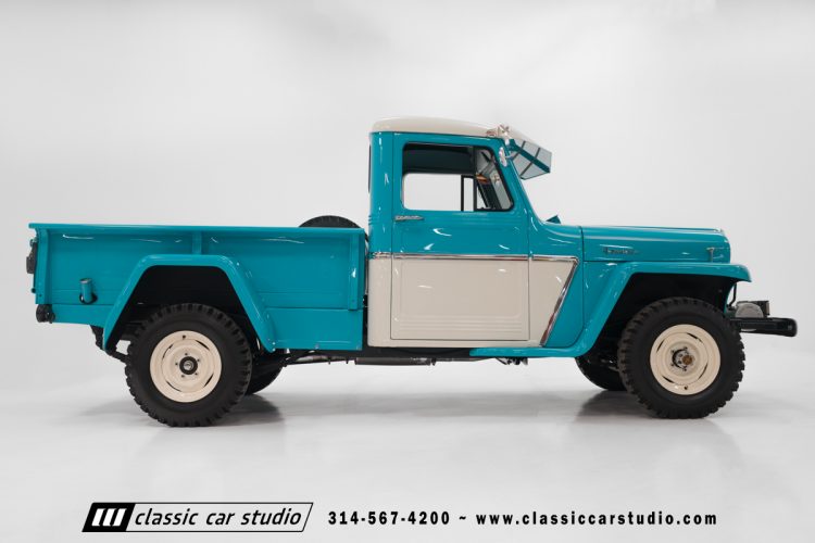 60_Willys_Jeep_Pickup_2100-42