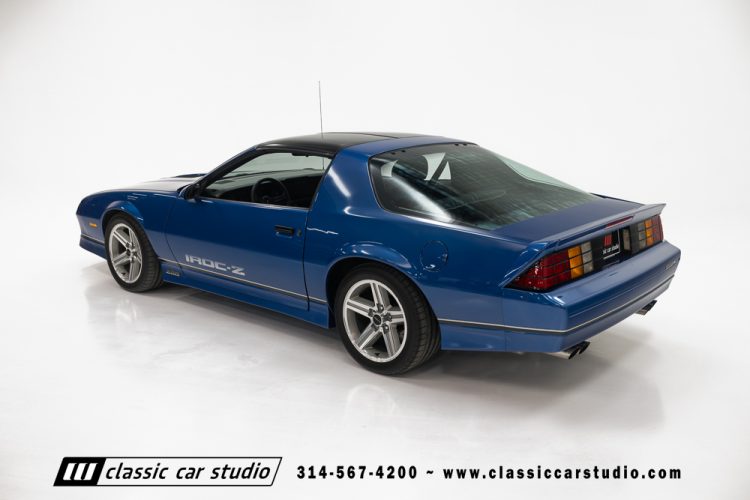 87_Chevy_IROC_Z_blue_2134_RS_14