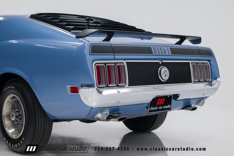70_Ford_Mustang_Mach_1_2150-48