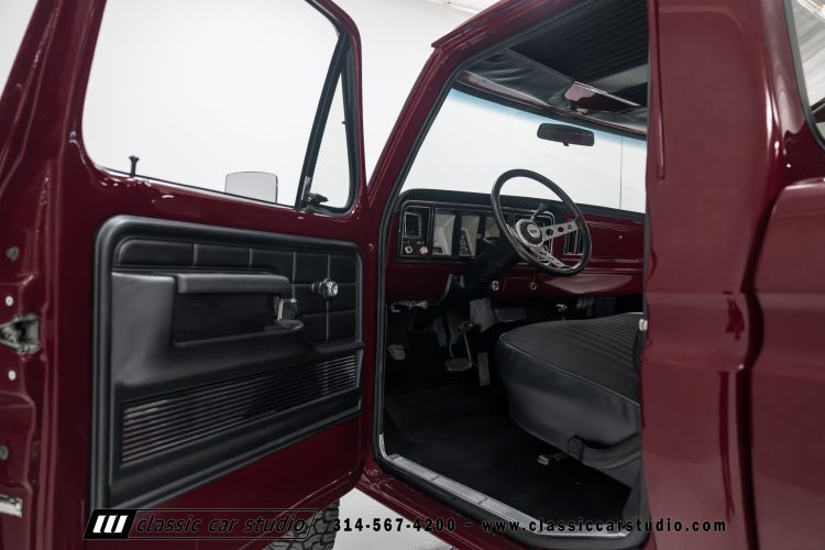 78_Ford_F150_2167-63