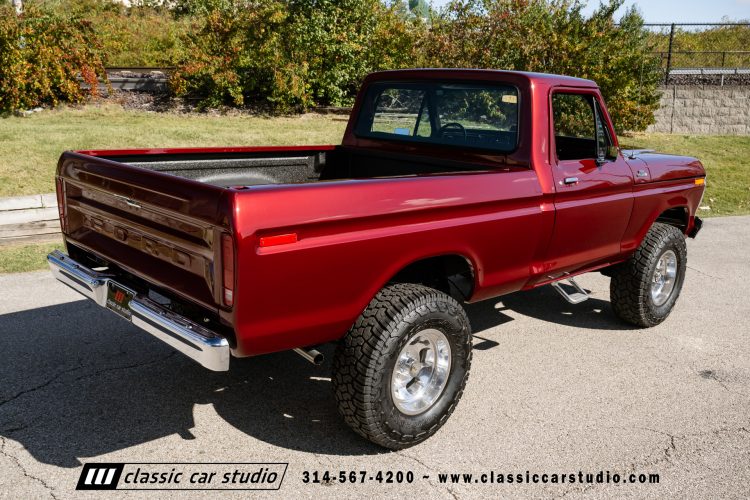 79_Ford_F150_Outdoor-Shot-10