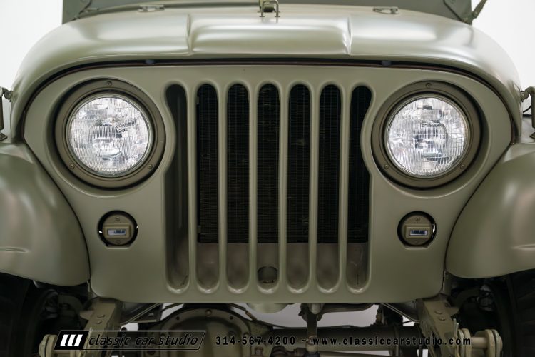 55_Willys_M38A1_Jeep_2181-13
