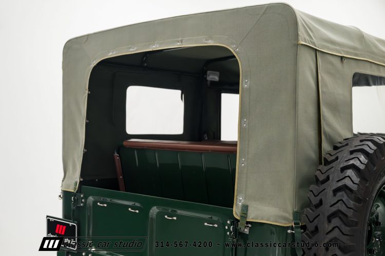 59_Toyota_Land_Cruiser_FJ25-2209-103