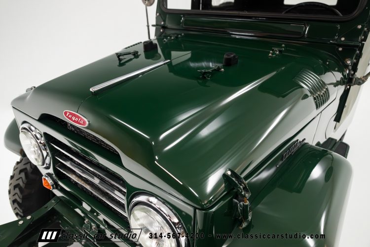 59_Toyota_Land_Cruiser_FJ25-2209-14