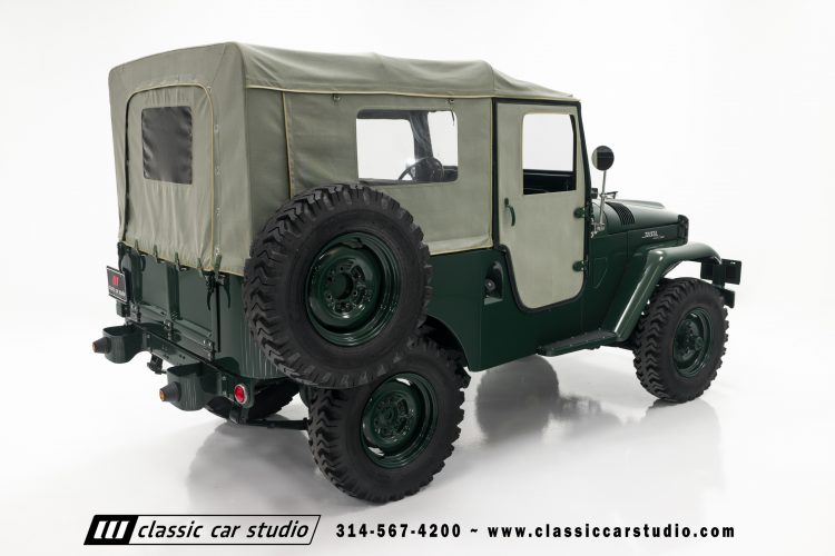 59_Toyota_Land_Cruiser_FJ25-2209-44
