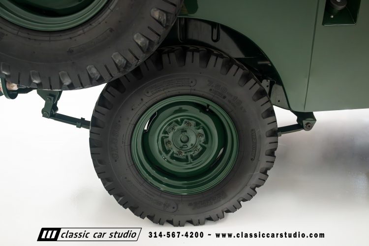 59_Toyota_Land_Cruiser_FJ25-2209-54