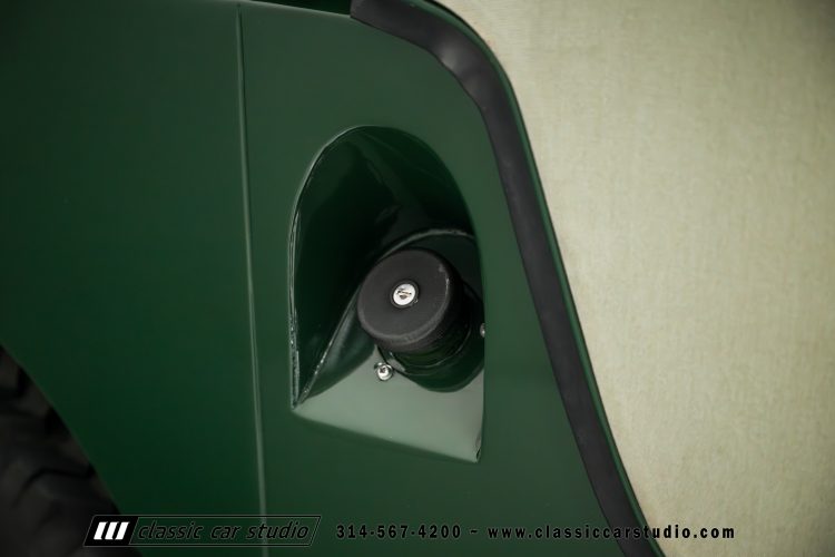 59_Toyota_Land_Cruiser_FJ25-2209-56