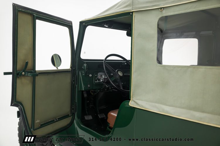 59_Toyota_Land_Cruiser_FJ25-2209-72