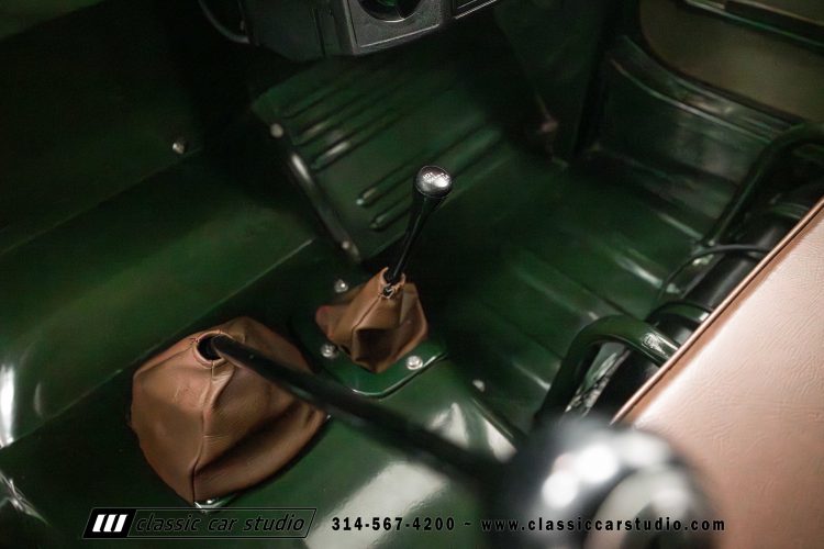 59_Toyota_Land_Cruiser_FJ25-2209-78