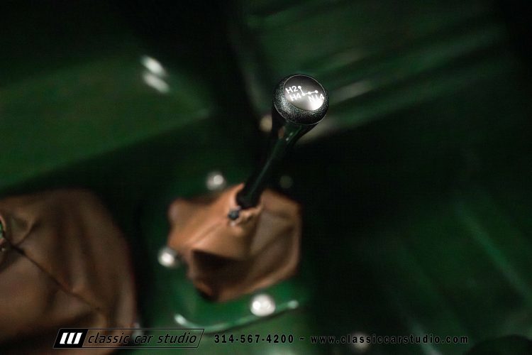 59_Toyota_Land_Cruiser_FJ25-2209-79