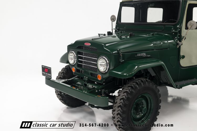 59_Toyota_Land_Cruiser_FJ25-2209-8