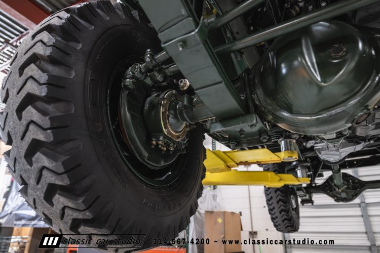 59_Toyota_Land_Cruiser_FJ25_2209-116
