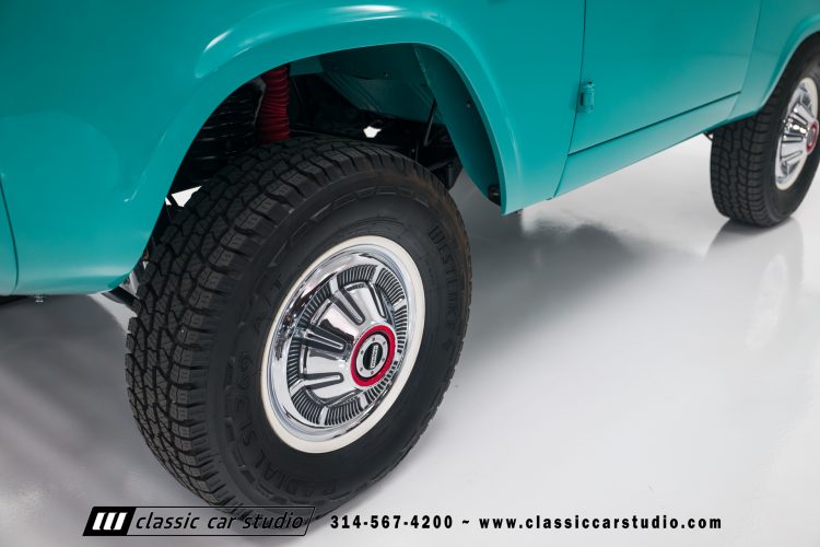 77_Ford_Bronco_2209-1-16