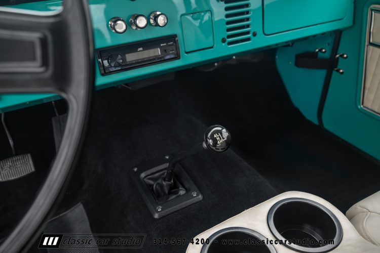 77_Ford_Bronco_2209-1-175