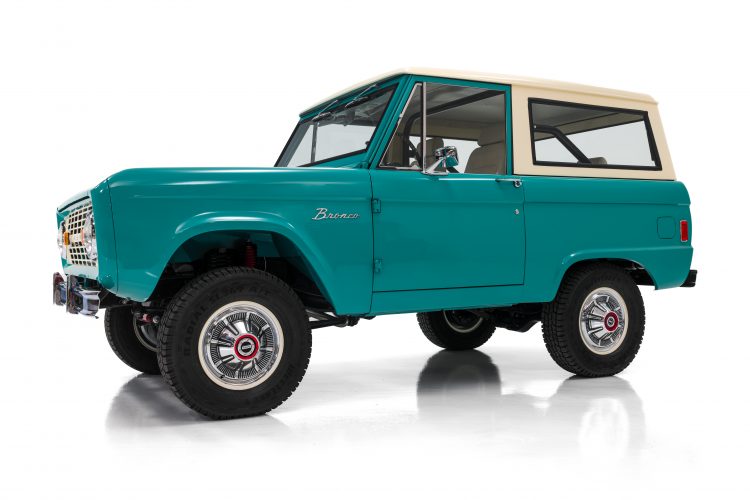 77_Ford_Bronco_2209-1_Showcase