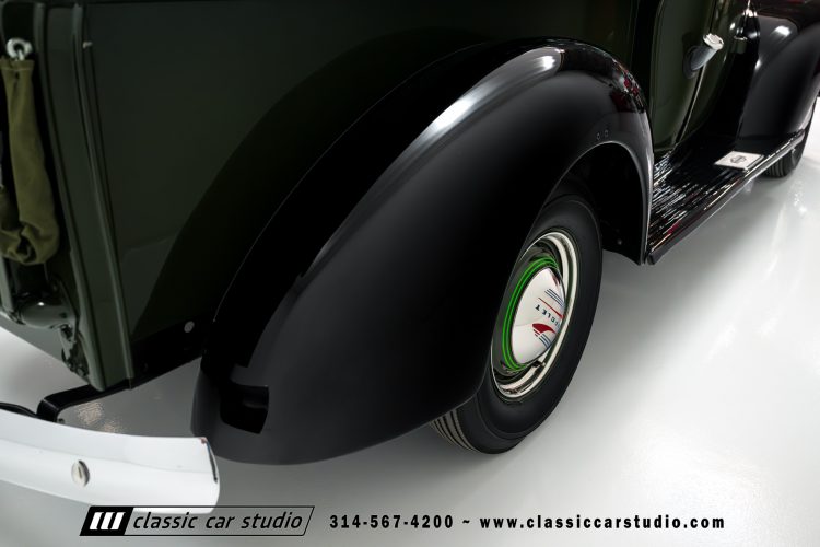 41_Chevrolet_AK-Series_Pickup_2245-76