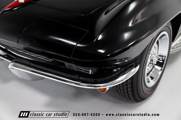 67_Chevrolet_Corvette_2242-12