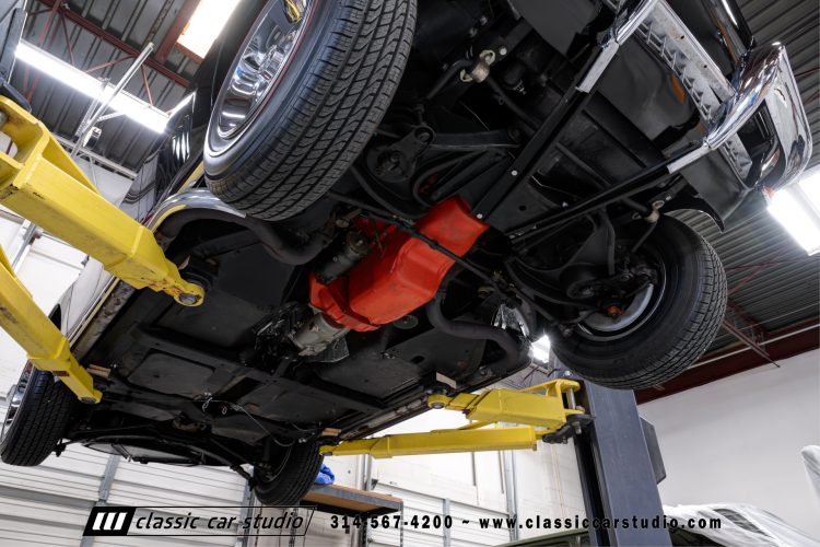 67_Chevrolet_Corvette_2242-131