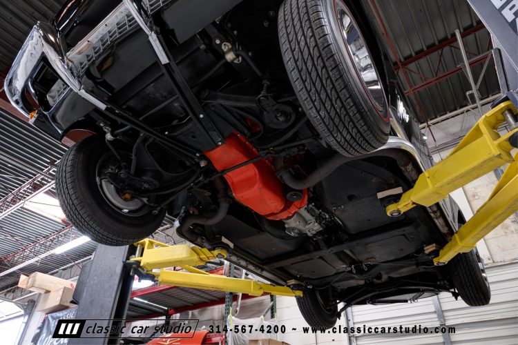 67_Chevrolet_Corvette_2242-134