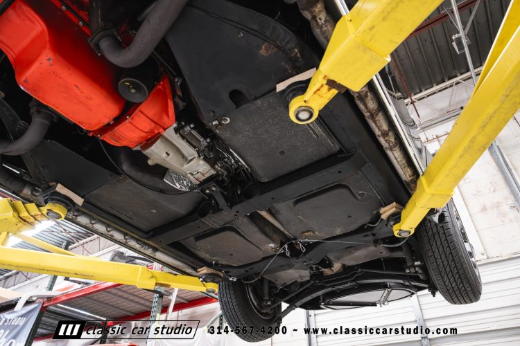 67_Chevrolet_Corvette_2242-145