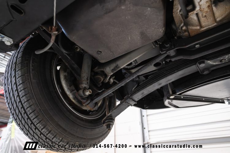 67_Chevrolet_Corvette_2242-153