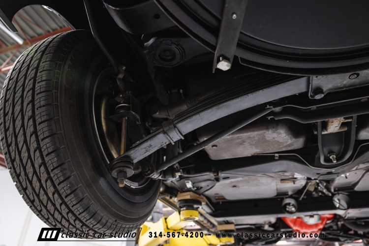 67_Chevrolet_Corvette_2242-165