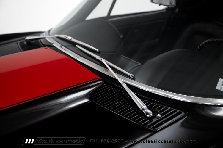 67_Chevrolet_Corvette_2242-19