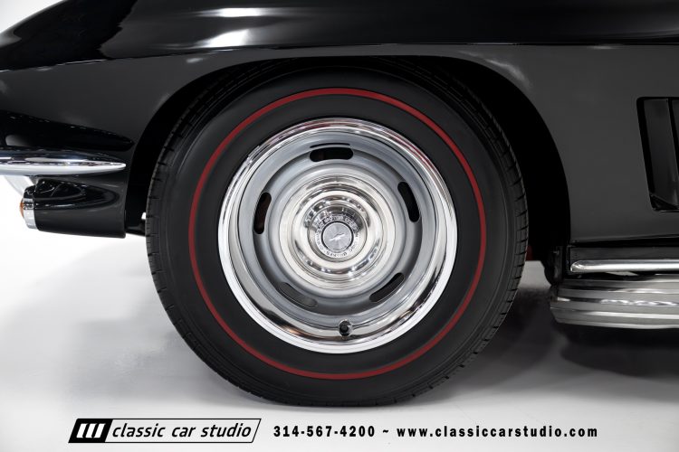 67_Chevrolet_Corvette_2242-23