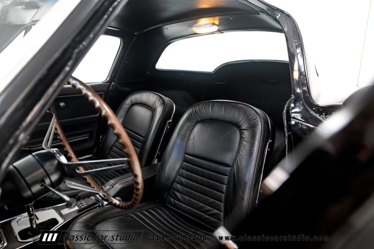 67_Chevrolet_Corvette_2242-31