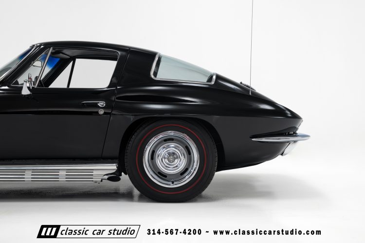 67_Chevrolet_Corvette_2242-37