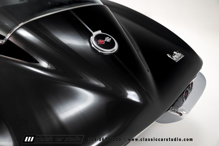 67_Chevrolet_Corvette_2242-41