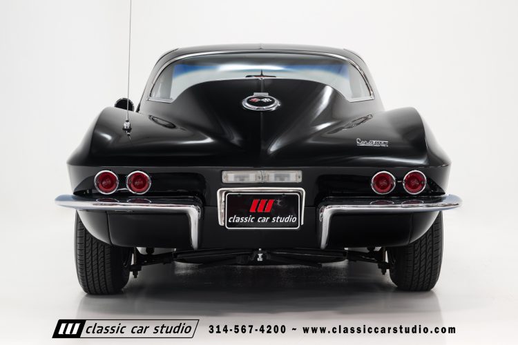 67_Chevrolet_Corvette_2242-53