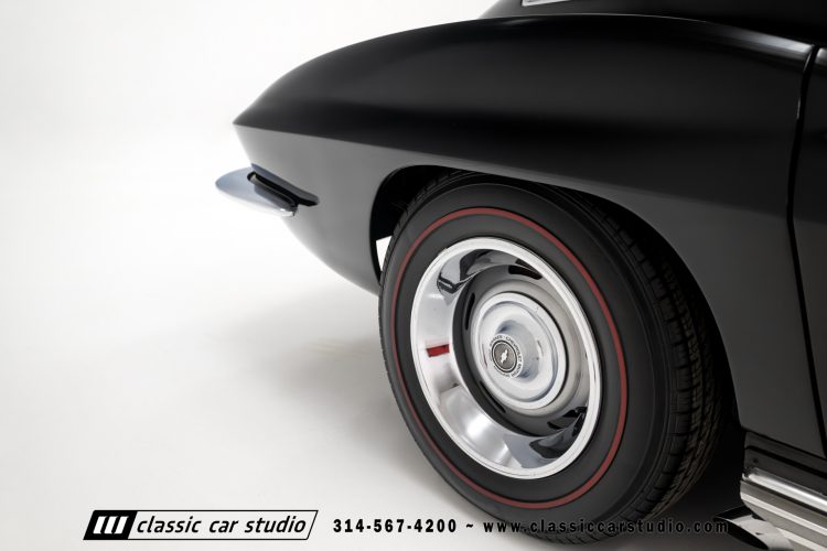 67_Chevrolet_Corvette_2242-64