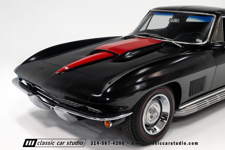 67_Chevrolet_Corvette_2242-7