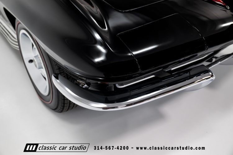 67_Chevrolet_Corvette_2242-79