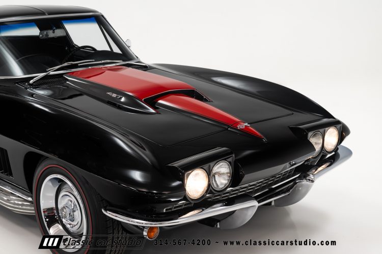 67_Chevrolet_Corvette_2242-82