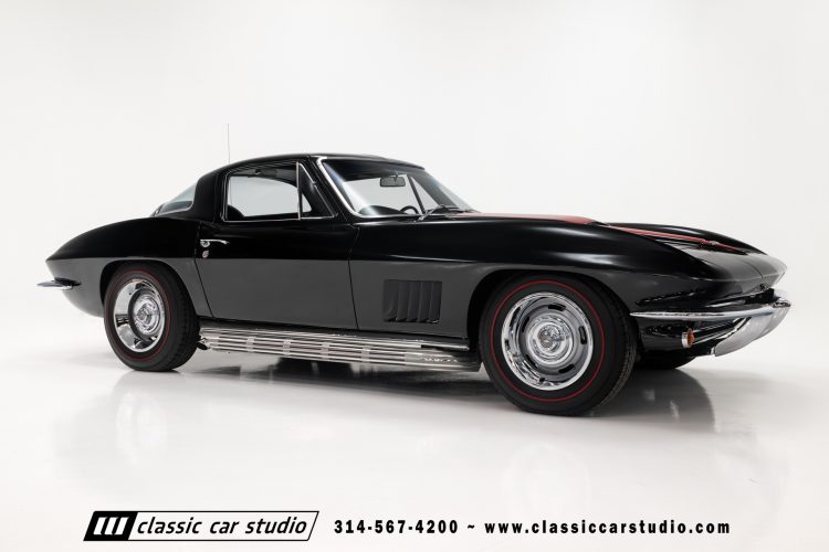67_Chevrolet_Corvette_2242-84