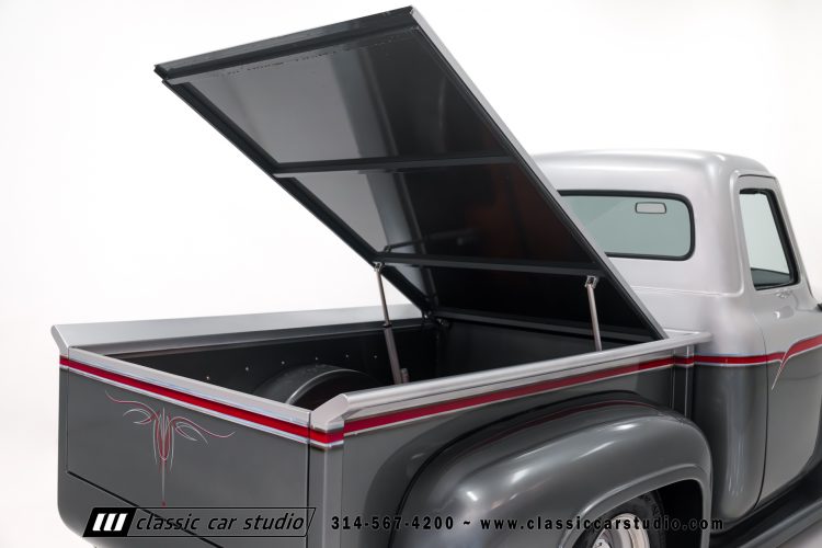 53_Ford_F100-2249-137