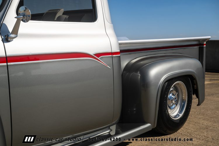 53_Ford_F100-2249-188