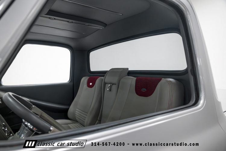 53_Ford_F100-2249-29
